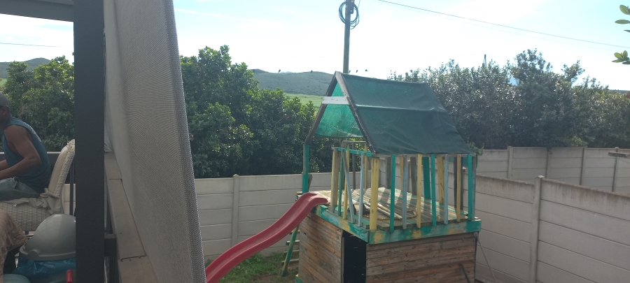 2 Bedroom Property for Sale in Fraaiuitsig Western Cape